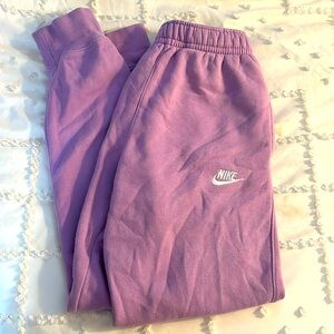 Nike Purple sweatpants, good condition